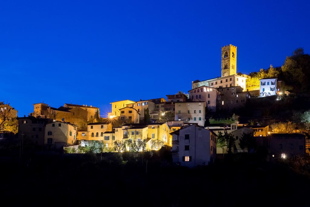 Holiday Home Il Borgo Degli Agrumi Uzzano Exterior photo